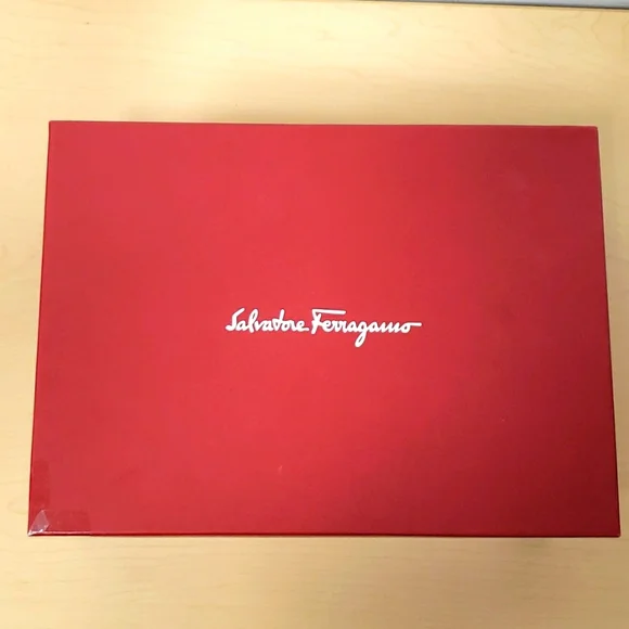 Salvatore Ferragamo Laced Shoes - Picture 10 of 11